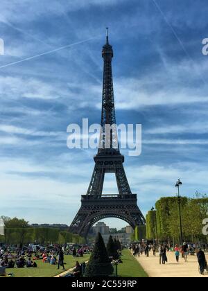 La tour Eiffel à Paris Banque D'Images