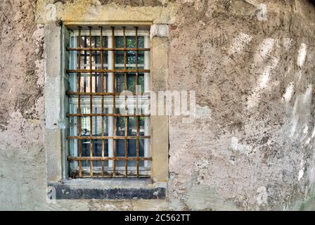 Fenêtre, barrée, ancienne, façade en pierre, façade de maison, vieille ville, Hann. Münden, Basse-Saxe, Allemagne, Europe Banque D'Images