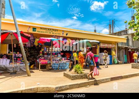 Scène de rue à Andoany, Hell-ville, île de Nosy Bé, Madagascar, Afrique, Océan Indien Banque D'Images