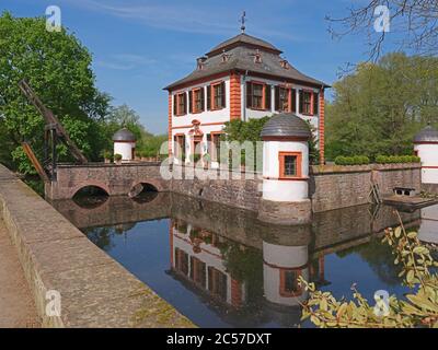 Château de Seligenstadt, palais de plaisance près de Klein-Welzheim, quartier de Seligenstadt, quartier d'Offenbach, Hesse. Allemagne Banque D'Images