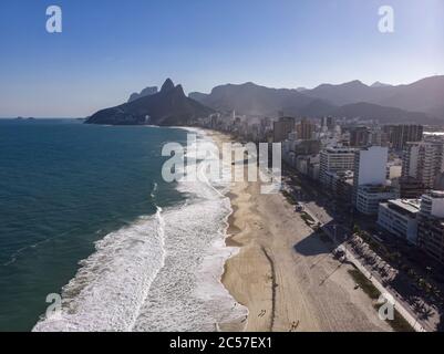 Ipanema aérienne et Leblon plage à Rio de Janeiro Banque D'Images