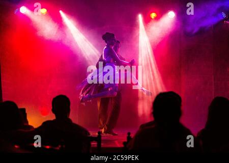 Argentine, Buenos Aires, café Tortoni (avenida de Mayo 825), spectacle de tango argentin Banque D'Images