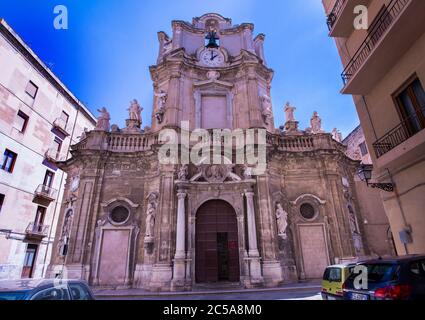 L'église Anime Sante del Purgatorio est la maison des Misteri, 20 sculptures de bois grandeur nature décrivant la passion du Christ, Trapani, Sicile, Italie Banque D'Images