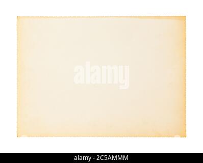 Arrière-plan texturé de papier vieilli découpé sur blanc. Banque D'Images