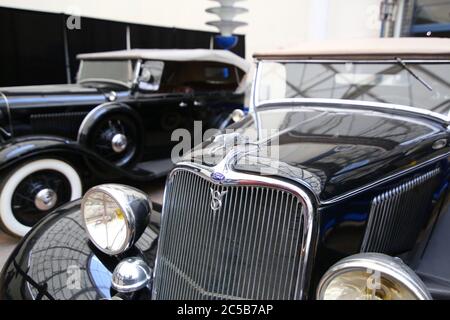 Véhicule au musée de l'automobile de San Diego Banque D'Images