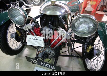 Véhicule au musée de l'automobile de San Diego Banque D'Images