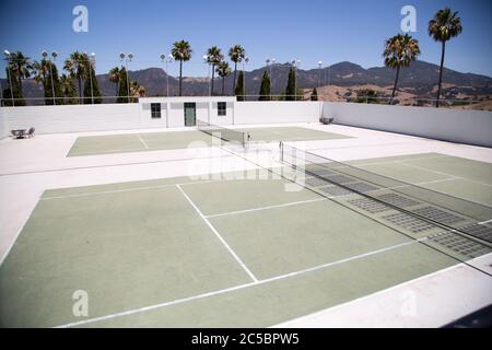 Courts de tennis extérieurs en béton Hearst Castle Banque D'Images