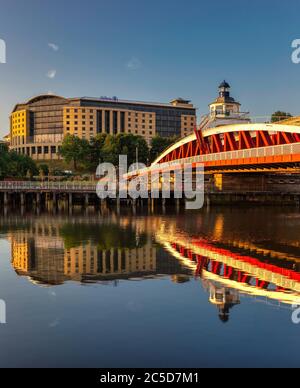 Newcastle & Gateshead Quaysides at Dawn, newcastle upon tyne, tyne & Wear, Angleterre, Royaume-Uni Banque D'Images