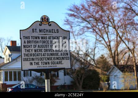 St. Michaels, MD, USA - 30 mars 2013 : panneau du marqueur historique de St. Michaels à St. Michales, MD Banque D'Images