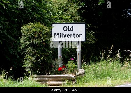 Panneau Old Milverton village, Warwickshire, Angleterre, Royaume-Uni Banque D'Images