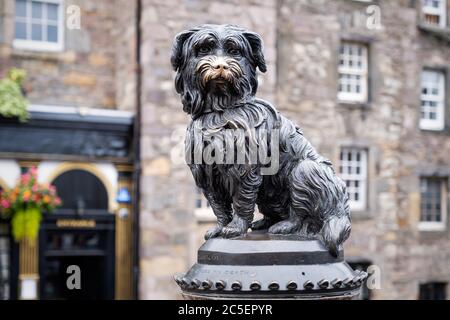 Statue de Greyfriars Bobby, symbole de la ville d'Édimbourg Banque D'Images