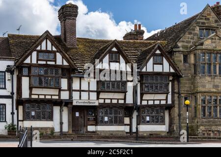 EAST GRINSTEAD, WEST SUSSEX/UK - 1er JUILLET : vue de Clarendon House à East Grinstead West Sussex le 1er juillet 2020 Banque D'Images