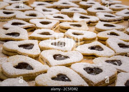 Spitzbuben, currant de Noël. Biscuits maison en Basse-Bavière en Allemagne Banque D'Images