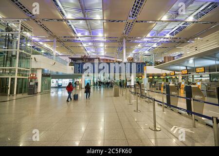 MUNICH, ALLEMAGNE - VERS JANVIER 2020 : photo intérieure de l'aéroport de Munich. Banque D'Images