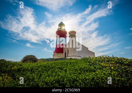 Cap Agulhas, la pointe sud géographique du continent africain et le début de la ligne de démarcation entre l'Atlantique et l'océan Indien, Sout Banque D'Images