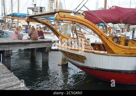 Flensburg, Allemagne. 02 juillet 2020. Le Dagmar Aaen, un ancien cutter de requin converti pour des voyages dans l'Arctique, est situé dans le port du musée. Son propriétaire est l'aventurier Arved Fuchs, qui l'utilise pour ses expéditions depuis 1988. Le Dagmar Aaen est le seul navire à voile qui a traversé le passage du Nord-est et le passage du Nord-Ouest. Credit: Jörg Carstensen/dpa/Alay Live News Banque D'Images