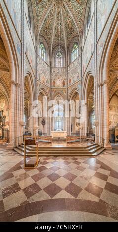 Vue intérieure sur la cathédrale d'Uppsala (Domkyrka). Uppsala, Suède, Scandinavie. Banque D'Images