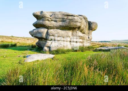 Près de l'affleurement de pierre à aiguiser d'Eagle sur Baslow Edge dans le district de Derbyshire Peak Banque D'Images