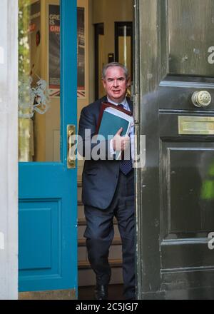 Geoffrey Cox, député au Québec, Procureur général quitte le Cabinet Office à Whitehall, Londres, Royaume-Uni Banque D'Images