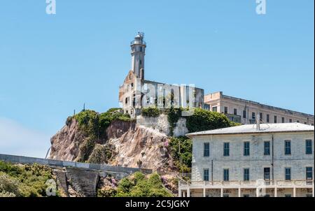 Vue sur l'île d'Alcatraz à San Francisco Bay Banque D'Images