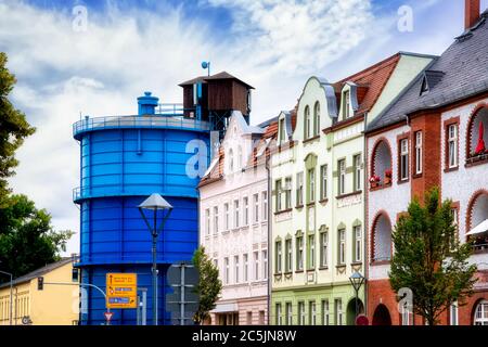 Bernau près de Berlin. La chaudière à gaz construite dans les années 1930 - la merveille bleue de Bernau - est maintenant un monument technique. Banque D'Images