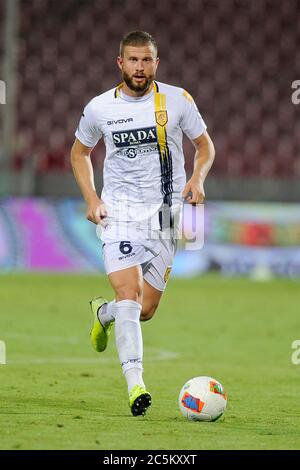 Salerno, Italie 3 juillet 2020. Allievi Nicholas joueur de Juve Stabia, lors d'un match de la Serie italienne B championnat entre Salernitana - Juve Stabia terminé avec la victoire de Salerntana, jeu joué au stade Arechi à Salerno. Crédit: Vincenzo Izzo / Alamy Live News Banque D'Images