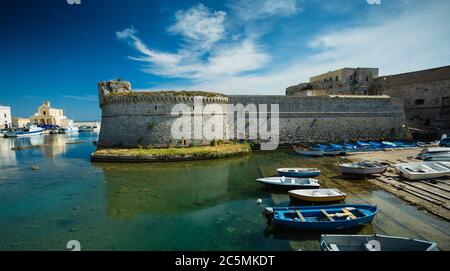 Paysage de Gallipoli dans la région d'Apulia, Italie Banque D'Images