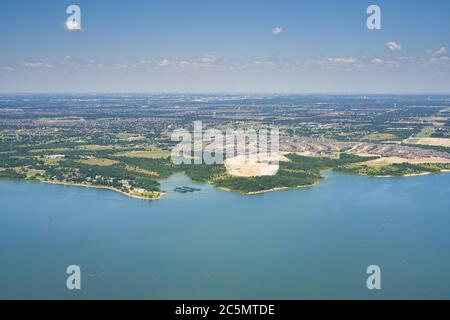 Vue aérienne du lac Lavon, Texas, États-Unis. Ville de Lucas, banlieue résidentielle. Zone métropolitaine de Dallas-fort Worth-Arlington. Banque D'Images