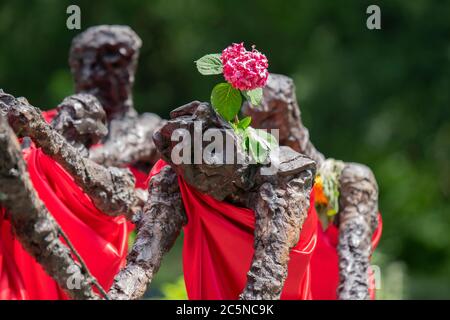 Le Monument national de l'esclavage au Festival Keti Koti à Amsterdam, pays-Bas 2-7-2020 Banque D'Images