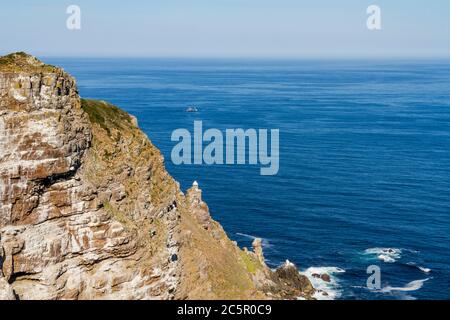 Le paysage littoral accidenté à la pointe du Cap, en Afrique du Sud Banque D'Images