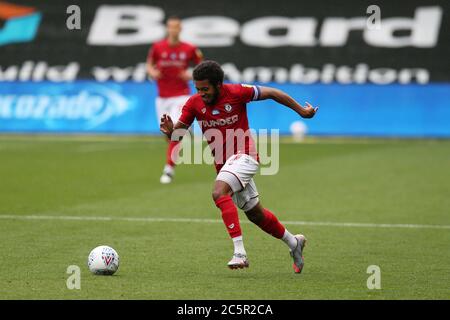 Bristol, Royaume-Uni. 04e juillet 2020. Korey Smith de Bristol ville en action. Match de championnat EFL Skybet, Bristol City et Cardiff City au stade Ashton Gate de Bristol le samedi 4 juillet 2020. Cette image ne peut être utilisée qu'à des fins éditoriales. Usage éditorial uniquement, licence requise pour un usage commercial. Aucune utilisation dans les Paris, les jeux ou les publications d'un seul club/ligue/joueur. photo par Andrew Orchard/Andrew Orchard sports Photography/Alamy Live News crédit: Andrew Orchard sports Photography/Alamy Live News Banque D'Images