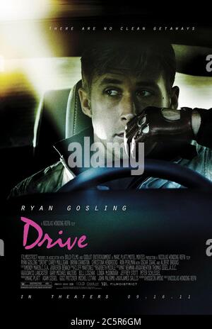 Drive (2011) dirigé par Nicolas Winding Refn et mettant en vedette Ryan Gosling, Carey Mulligan, Bryan Cranston et Oscar Isaac. Un cascadeur hollywoodien se fait passer pour une escapade criminelle. Banque D'Images