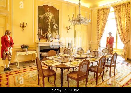 La salle à manger à l'intérieur du Château d'Ussé dans la vallée de la Loire, en France Banque D'Images