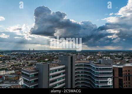 Ciel de croydon moody Banque D'Images