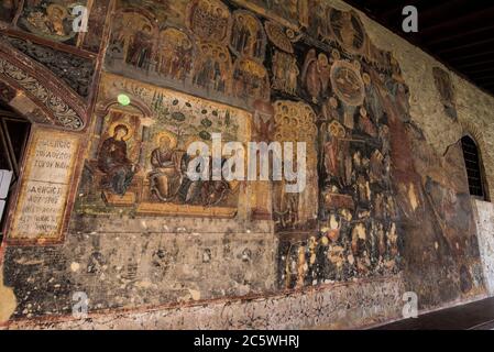 Le monastère orthodoxe médiéval de Rozhen près de Melnik, Bulgarie. La Nativité de l'église mère de Dieu Banque D'Images