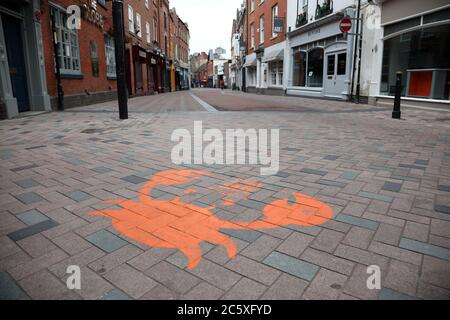 Leicester, Royaume-Uni. 04e juillet 2020. Le centre-ville est extrêmement calme le jour de cent trois de l'isolement et Leicester est devenu le premier quartier à être replacé en isolement verrouillé, tandis que la plupart du pays a eu un peu plus de détente des restrictions de coronavirus, y compris la possibilité d'aller dans les pubs, coiffeurs et barbiers. Crédit : Paul Marriott/Alay Live News Banque D'Images