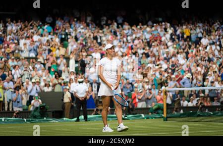 Yulia Putintsevia, du Kazakhstan, en action lors de la première partie du tournoi de tennis Grand Chelem des Championnats de Wimbledon 2019 Banque D'Images