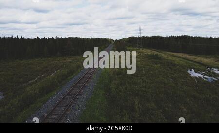 Train Track Forest Side paysage Banque D'Images