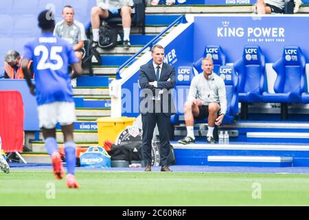 LEICESTER, ANGLETERRE - JUILLET 04 : Brendan Rogers, directeur de Leicester City, lors du match de la Premier League entre Leicester City et Crystal Palace au King Power Stadium, le 4 juillet 2020 à Leicester, Royaume-Uni. Les stades de football de toute l'Europe restent vides en raison de la pandémie du coronavirus, car les lois gouvernementales interdisant aux fans de prendre leurs distances à l'intérieur des lieux, ce qui entraîne le jeu de tous les présentoirs derrière des portes fermées. (Photo par MB Media) Banque D'Images