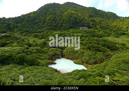 Lac Milk près du pont Jingshan près du Grassland Qingtiangang, Yangmingshan, Taïwan Banque D'Images