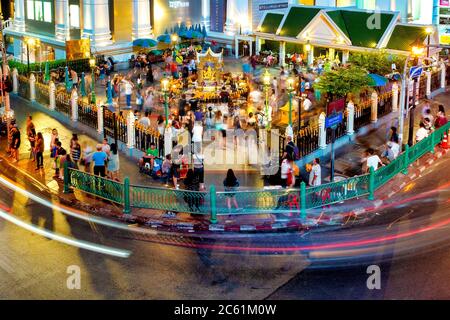 Vue sur le sanctuaire d'Erawan de dessus, Bangkok, Thaïlande Banque D'Images