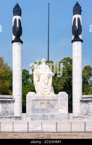 Le monument commémoratif des Cadets Heroic au parc Chapultepec à Mexico Banque D'Images