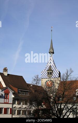 Tour historique de l'horloge (Zytturm) de la ville de Zug, Suisse Banque D'Images