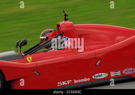 MUGELLO, IT, novembre 2013, course inconnue avec ferrari 333SP dans le circuit de Mugello pendant Finali Mondiali Ferrari 2013 à Mugello, italie. Banque D'Images