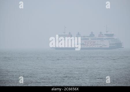 Ferry sur la mer du Nord de Den Helder à Texel Island, Hollande, pays-Bas Banque D'Images