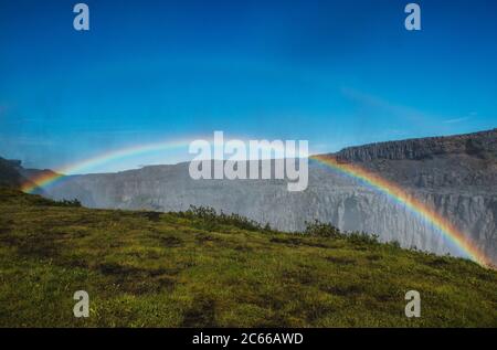 arc-en-ciel sur la cascade de Dettifoss, cercle d'or, Islande, Scandinavie, Europe Banque D'Images