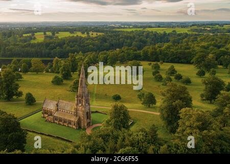 L'abbaye de Fountains est l'un des plus grands et des plus préservés monastères cisterciens en ruines d'Angleterre Banque D'Images