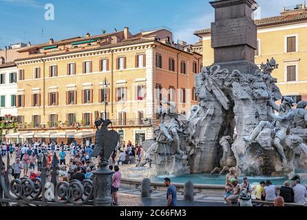 Piazza Navona, Fontana del Moro, site culturel du patrimoine mondial de l'UNESCO, Rome Banque D'Images