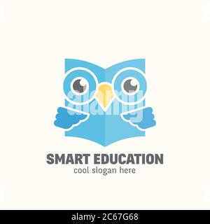 Modèle de logo vectoriel Smart Education. Emblème d'apprentissage. Concept de livre de lecture de Sage Owl de style plat avec Typographie. Illustration de Vecteur