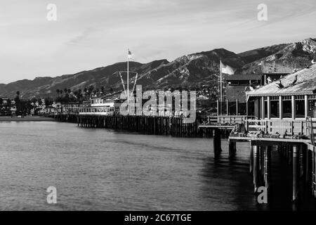 Santa Barbara Pier, Californie, États-Unis Banque D'Images